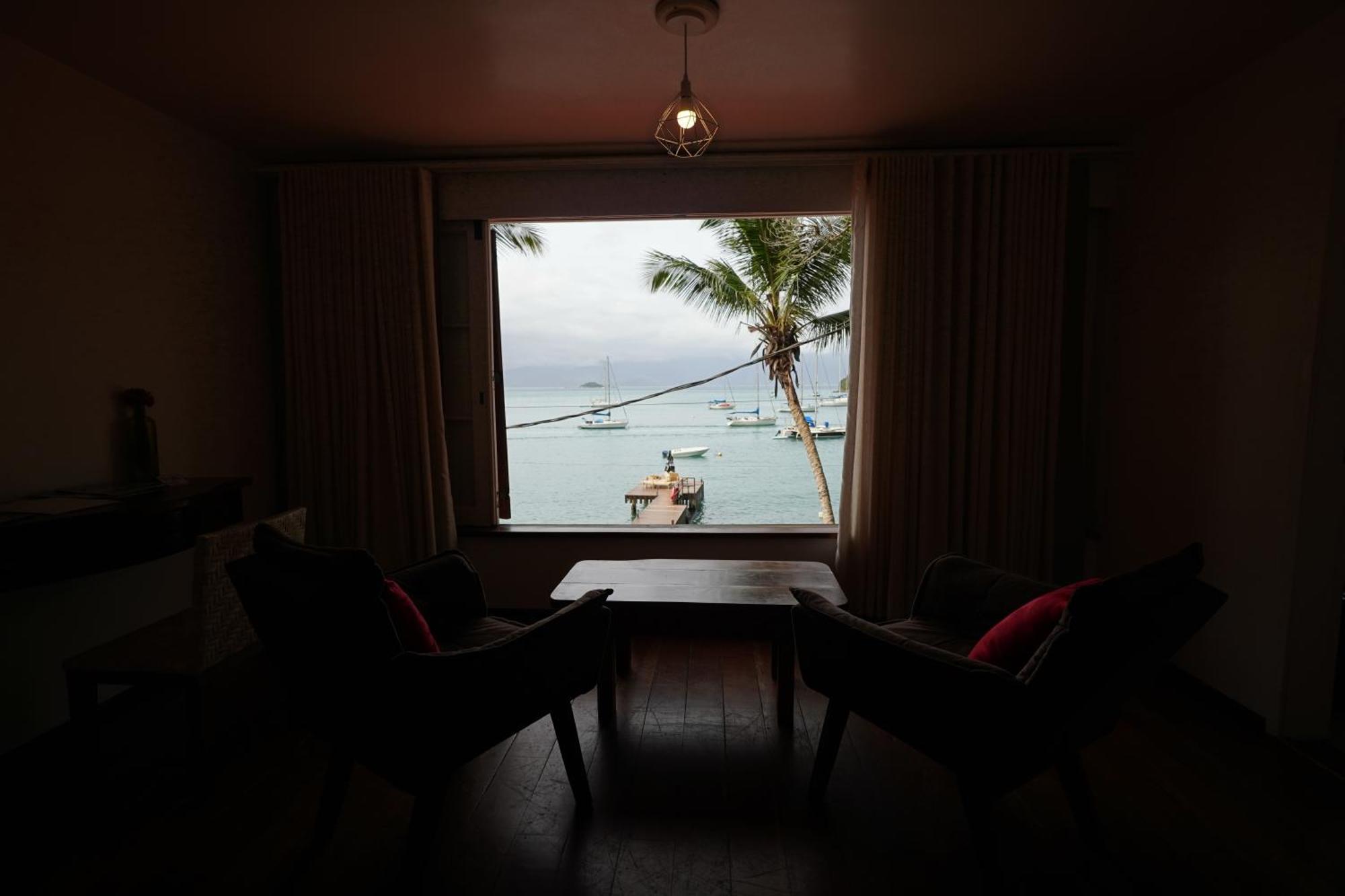 Casa Da Ilha & Spa Vila do Abraao Luaran gambar