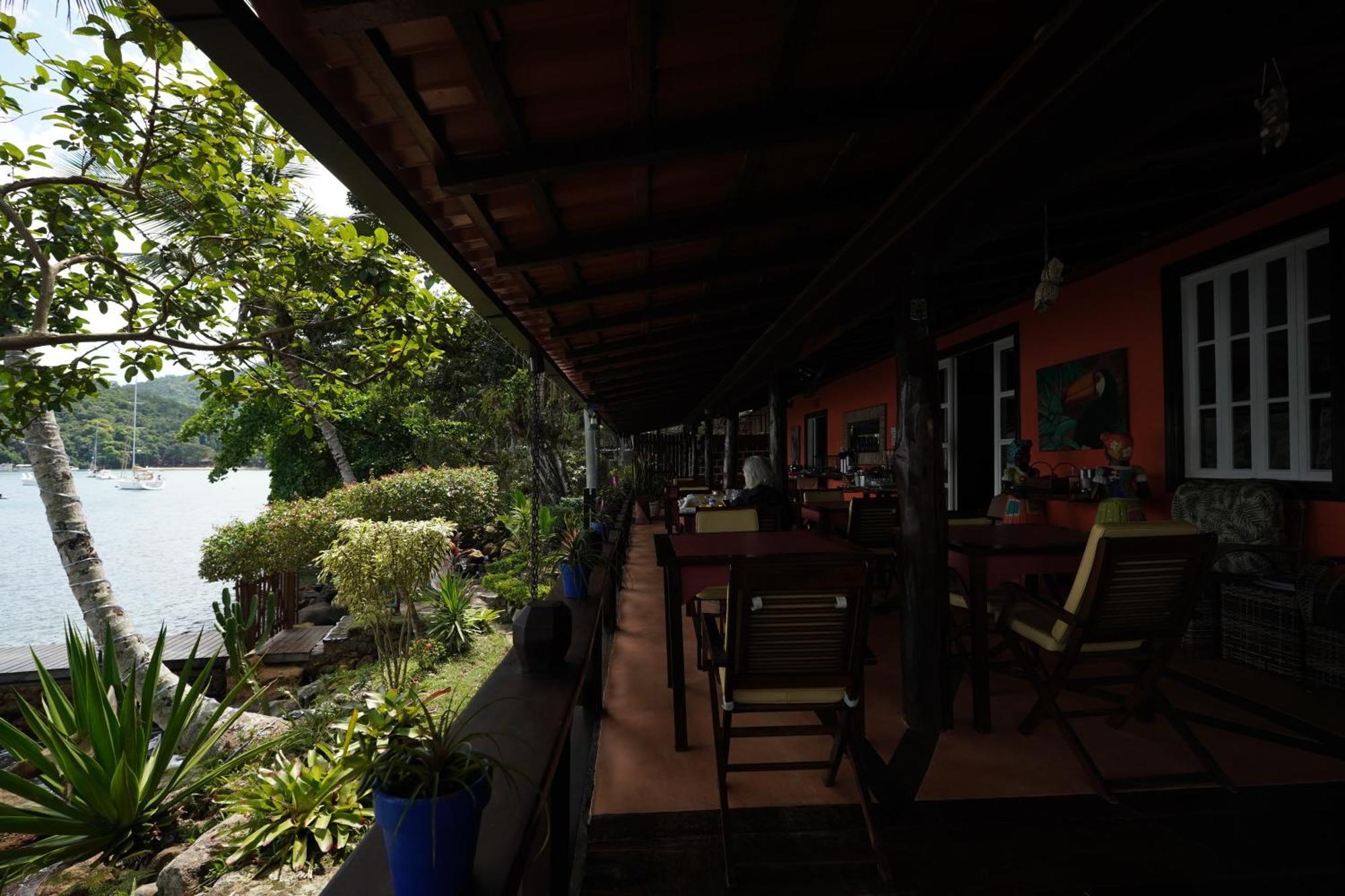 Casa Da Ilha & Spa Vila do Abraao Luaran gambar