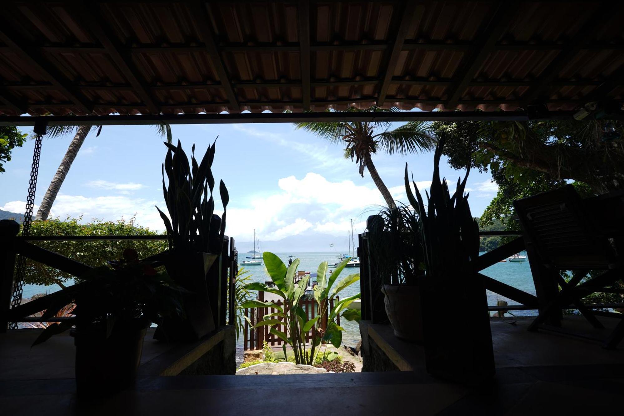 Casa Da Ilha & Spa Vila do Abraao Luaran gambar