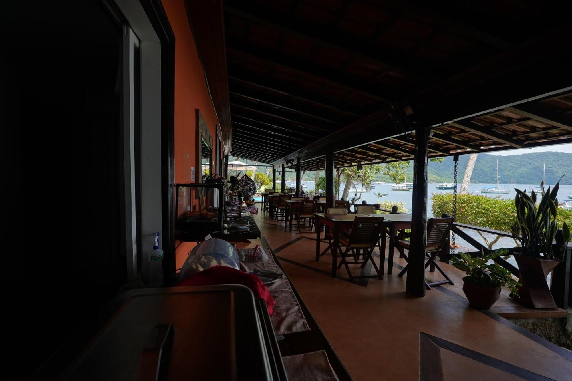 Casa Da Ilha & Spa Vila do Abraao Luaran gambar