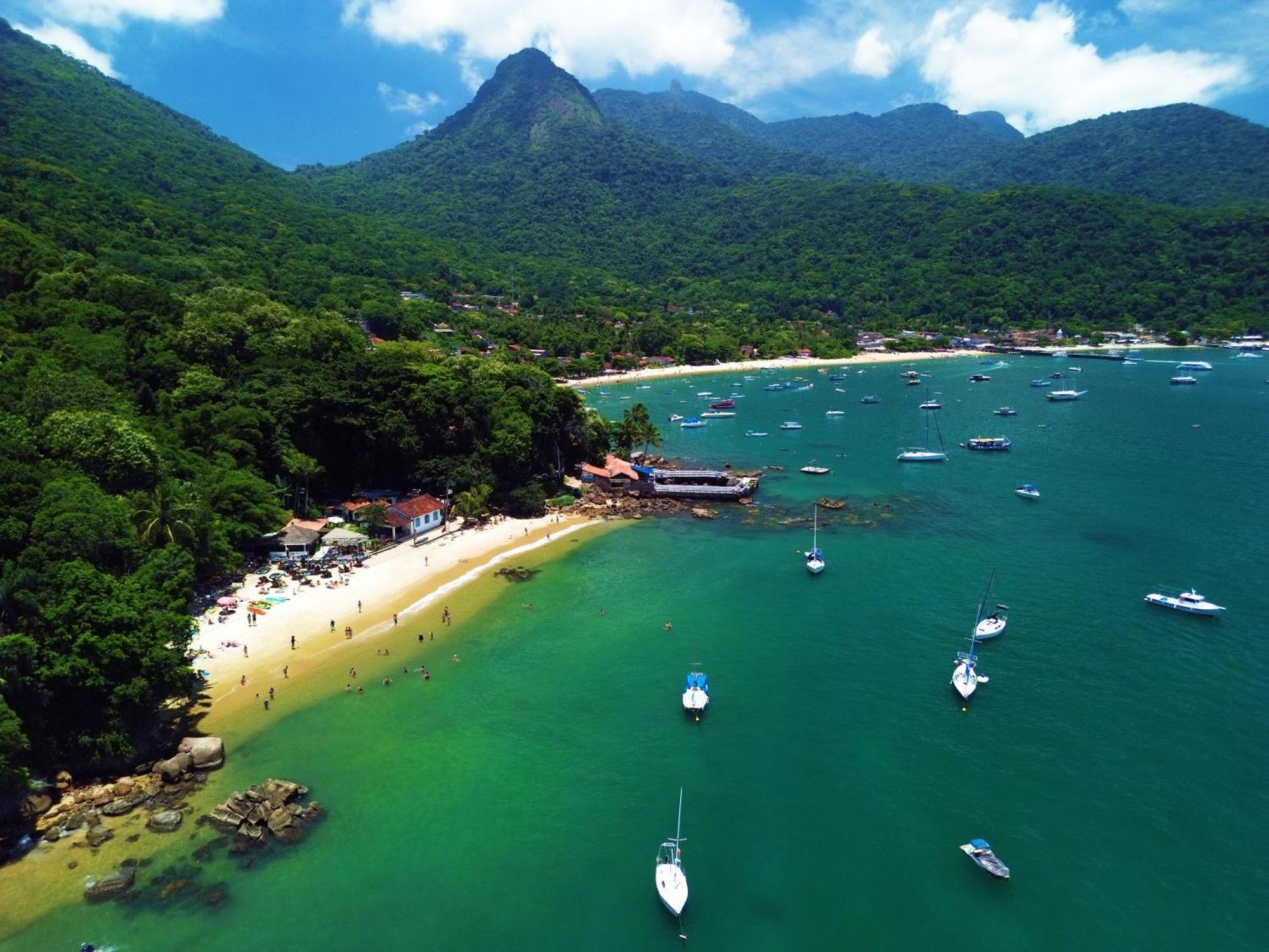 Casa Da Ilha & Spa Vila do Abraao Luaran gambar