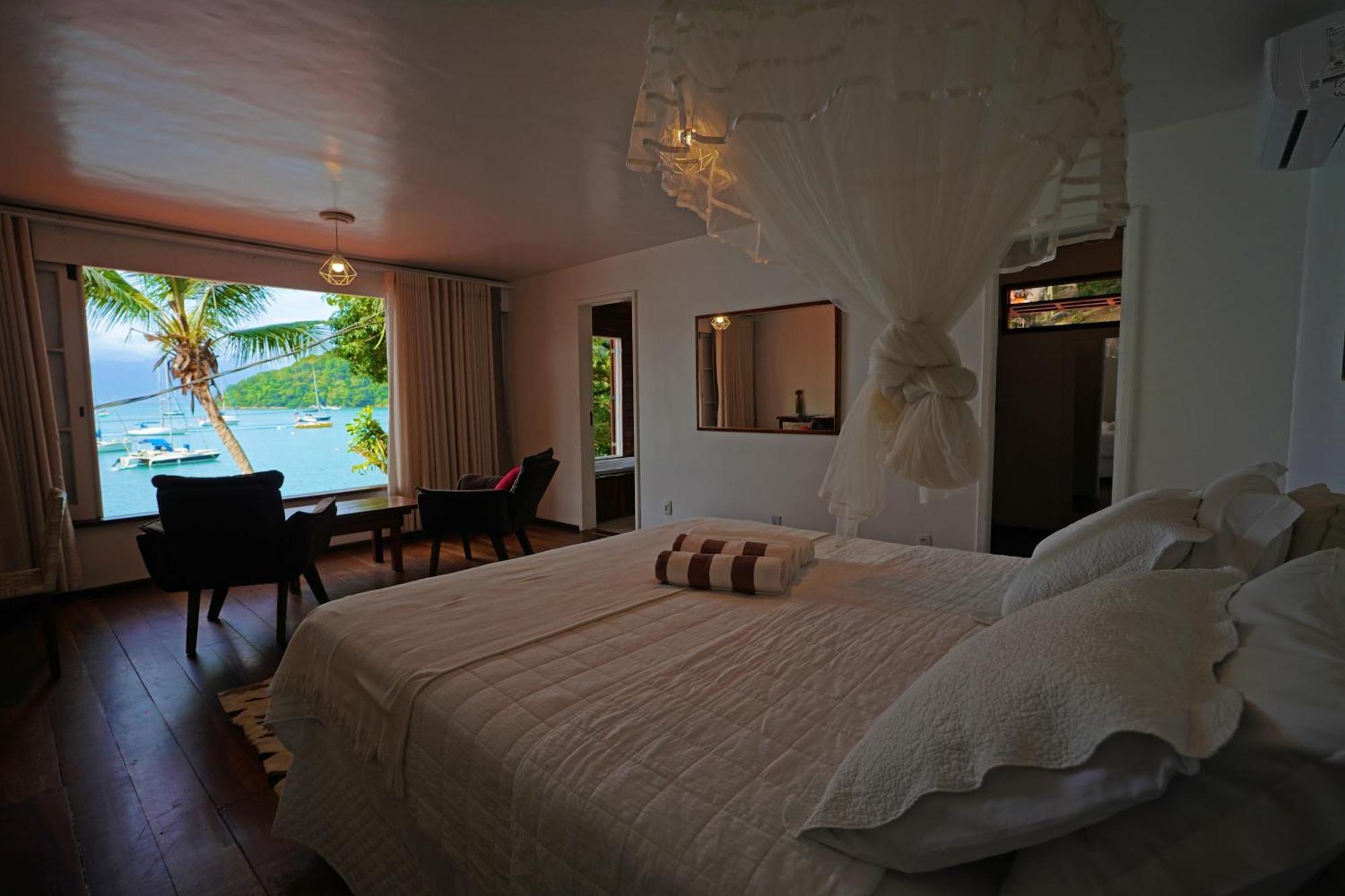 Casa Da Ilha & Spa Vila do Abraao Luaran gambar